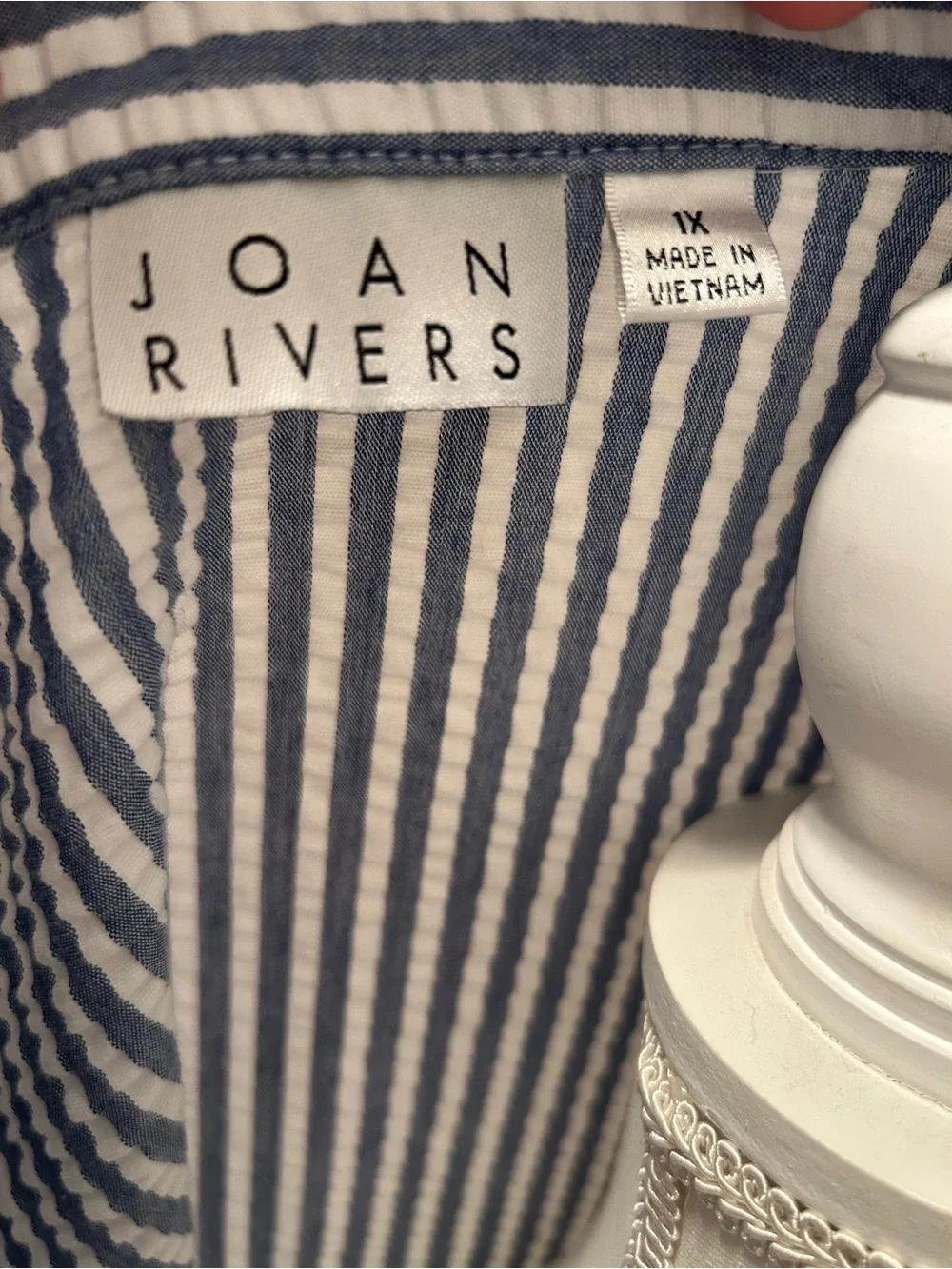 Joan Rivers 1X seersucker blue and white striped cotton poly 3/4 sleeves